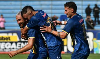Primera victoria cetácea: Delfín SC derrota 2-0 a Técnico Universitario en la fecha 3 de la Liga Pro