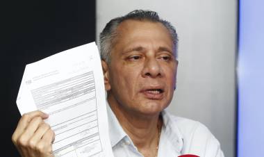 Presentan solicitud de ‘habeas corpus’ a favor de Jorge Glas para ‘evitar’ un nuevo intento de suicidio