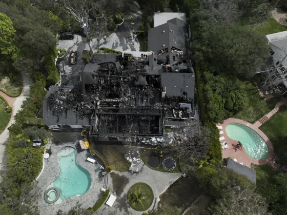 ‘Mi corazón está roto’: casa de Cara Delevingne, en California, es consumida por las llamas