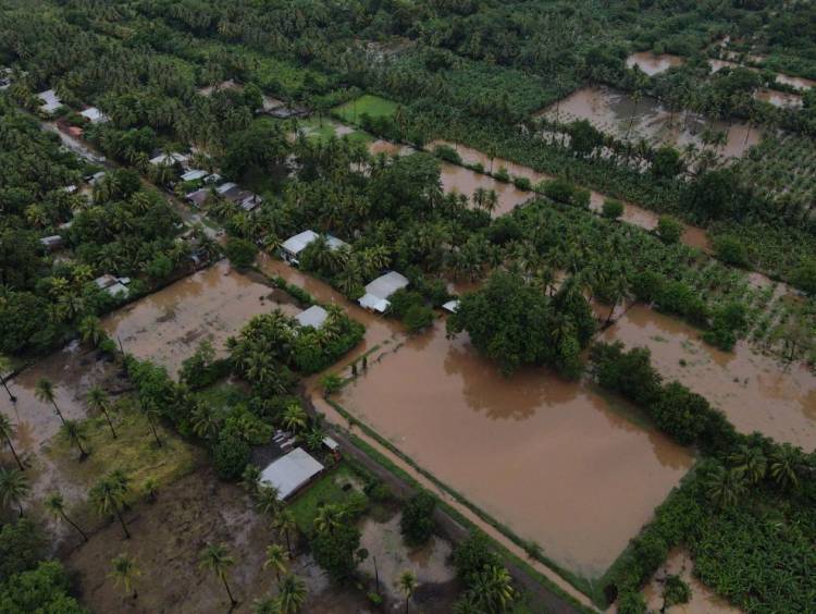 Ecuador se solidariza con El Salvador por emergencia causada por las lluvias